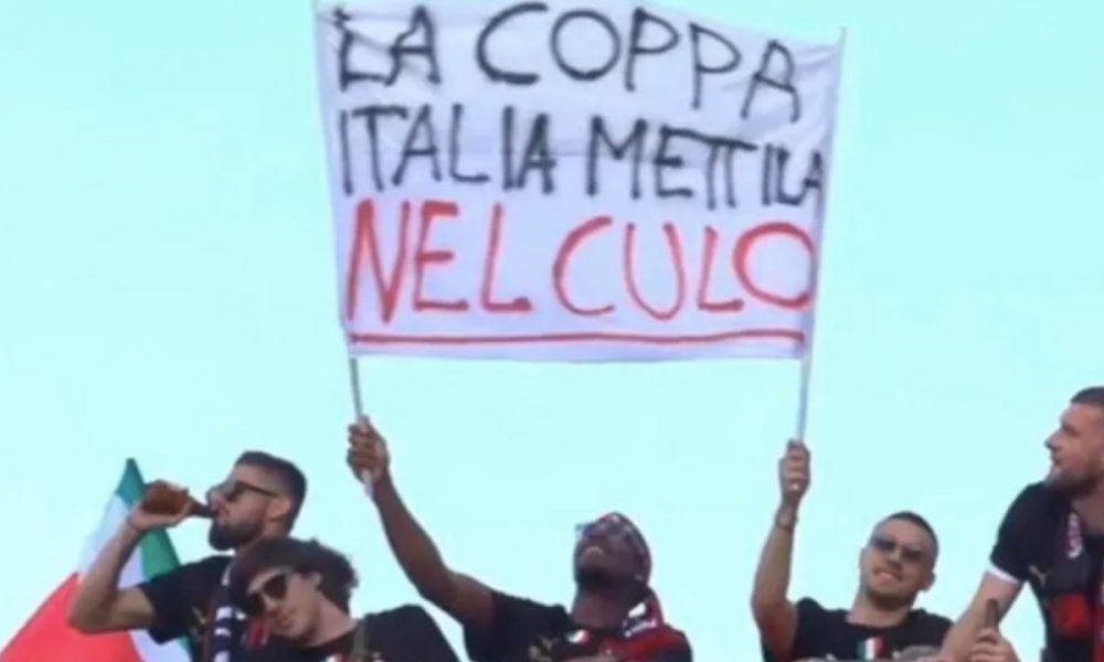 Striscione Pullman Milan La Coppa Italia Nel Culo La Figc Indaga