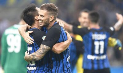 nagatomo santon esultanza bis inter ottobre 2017