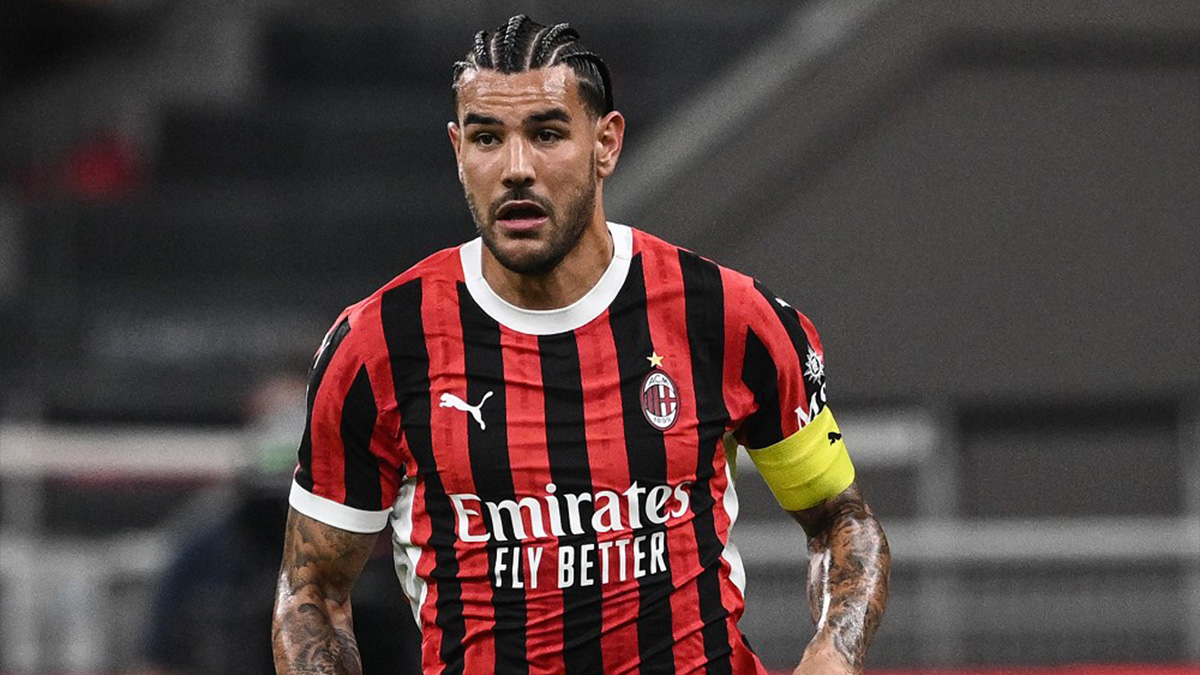 Theo-Hernandez-Milan-Monza-Berlu.jpg